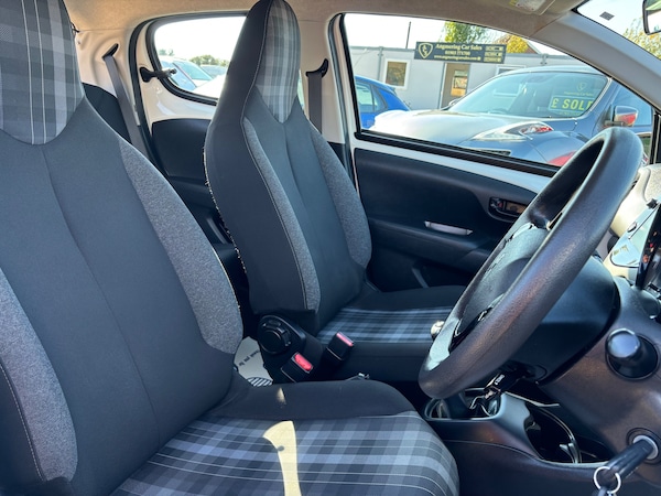 Used Peugeot 108 2018 for sale - 76040551: Photo 16