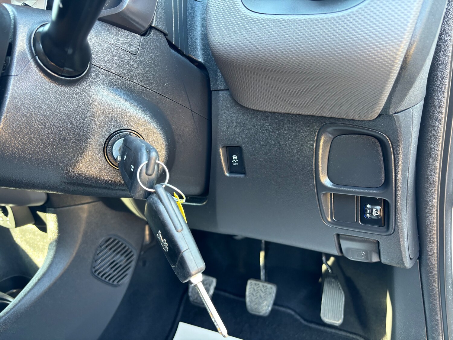 Used Peugeot 108 2018 for sale - 76040551: Photo 22