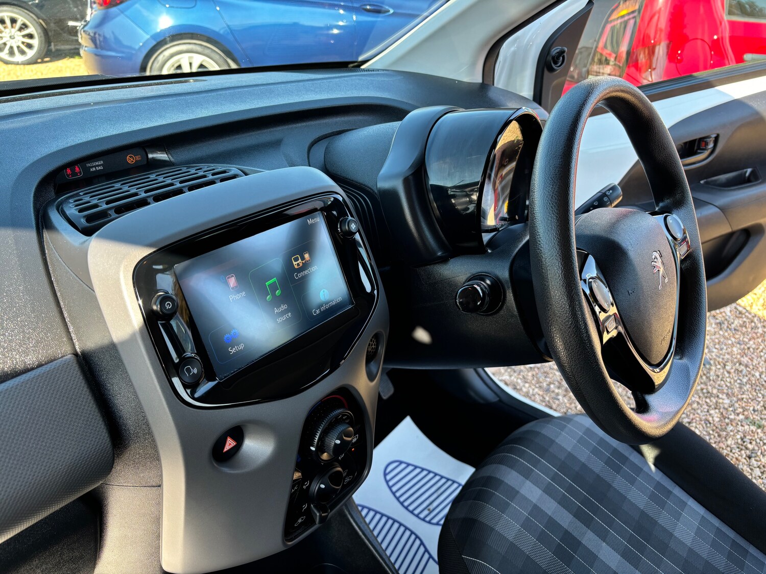 Used Peugeot 108 2018 for sale - 76040551: Photo 32