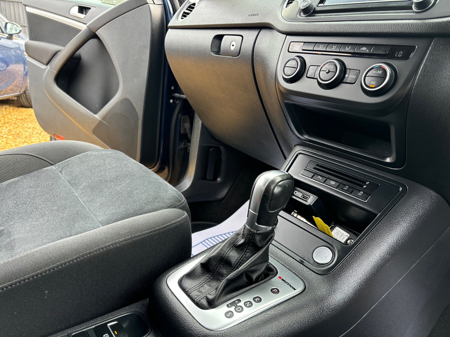 Used Volkswagen Tiguan 2016 for sale - 76395596: Photo 25