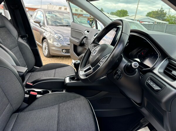 Used Renault Captur 2020 for sale - 74501911: Photo 14