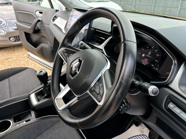 Used Renault Captur 2020 for sale - 74501911: Photo 16