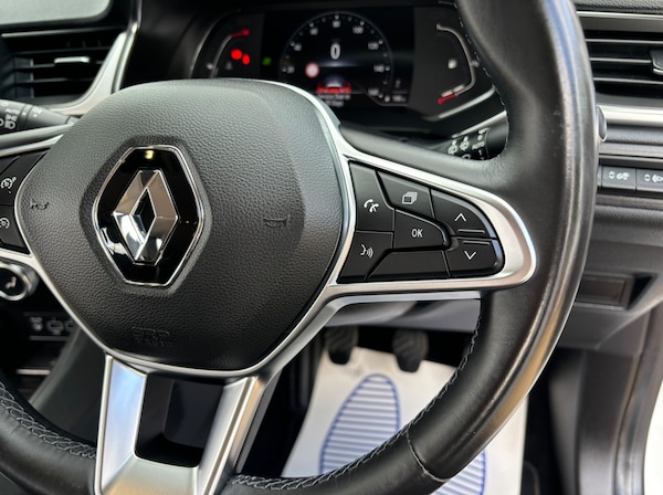 Used Renault Captur 2020 for sale - 74501911: Photo 24