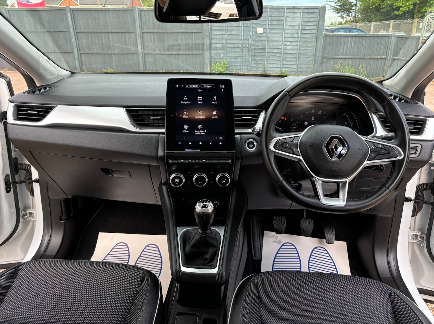 Vehicle 28