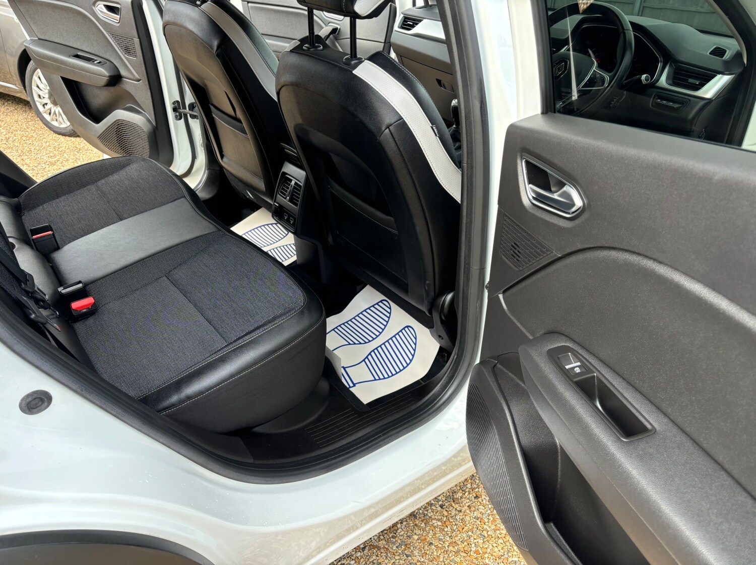 Vehicle 29