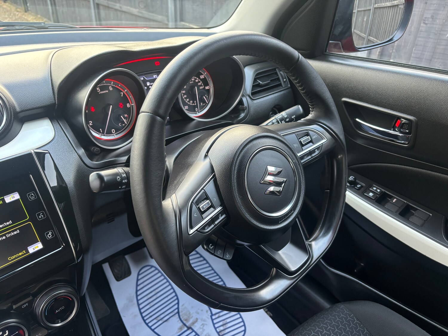 Used Suzuki Swift 2017 for sale - 77373129: Photo 19