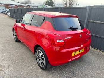Used Suzuki Swift 2017 for sale - 77373129: Photo