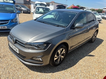 Used Volkswagen Polo 2020 for sale - 79167902: Photo