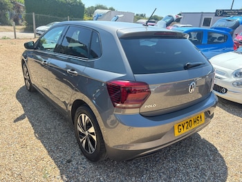 Used Volkswagen Polo 2020 for sale - 79167902: Photo