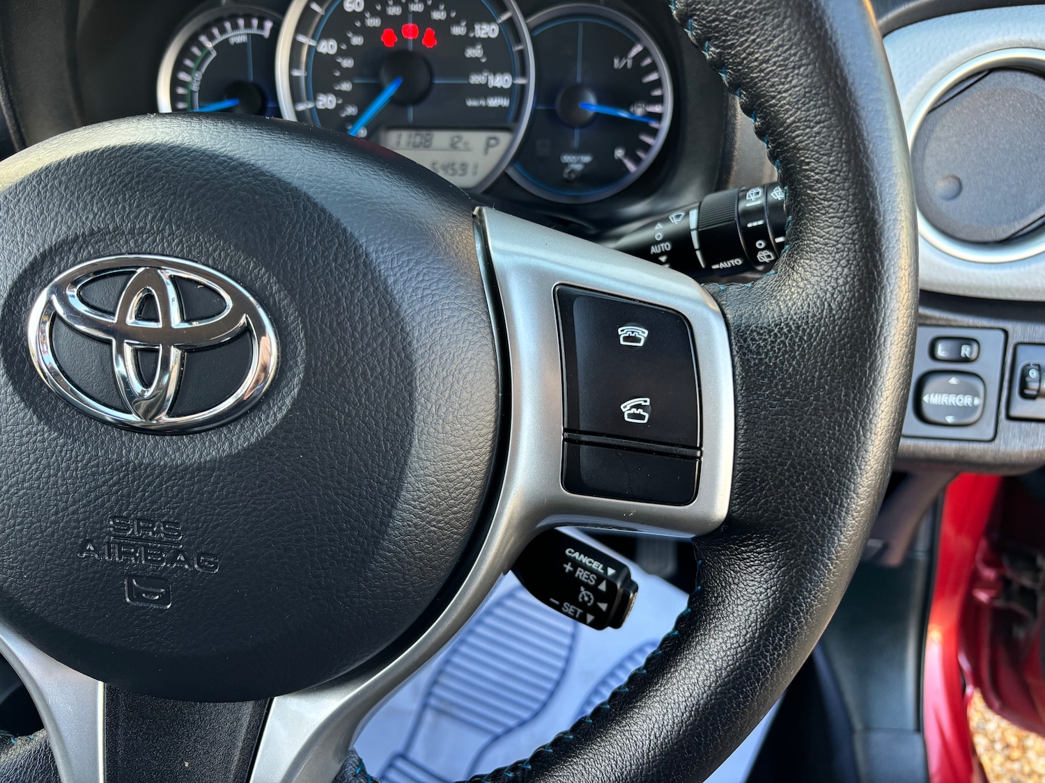 Used Toyota Yaris 2013 for sale - 76665396: Photo 23