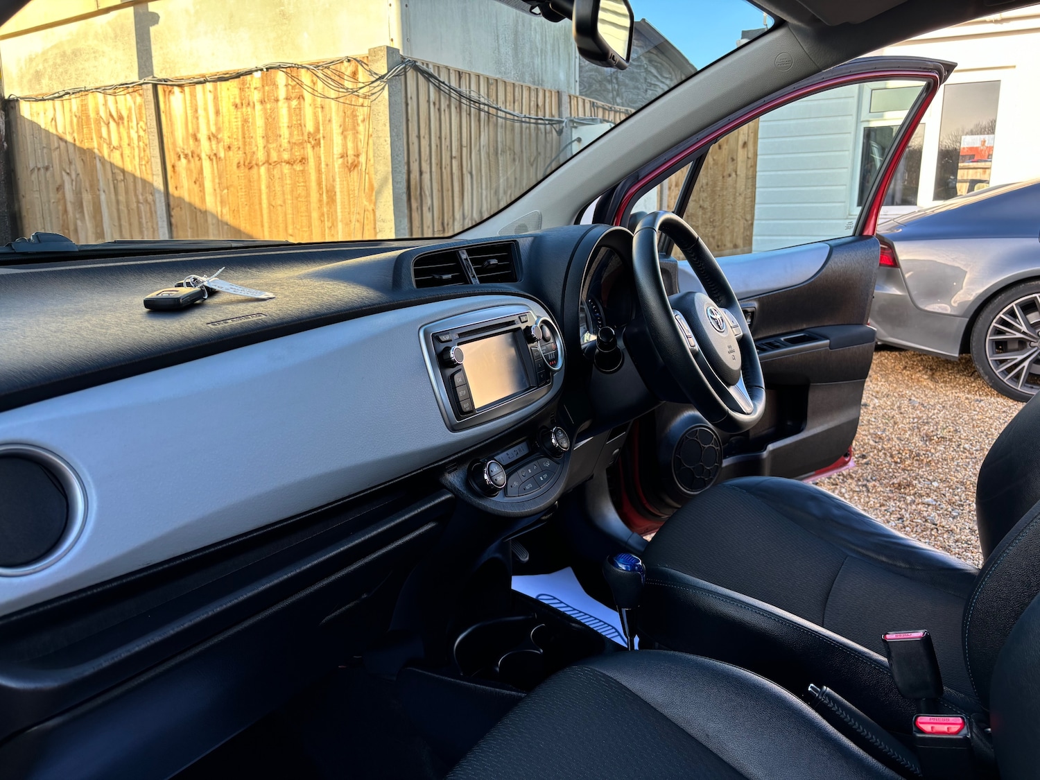 Used Toyota Yaris 2013 for sale - 76665396: Photo 36