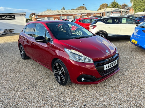 Used Peugeot 208 2018 for sale - 70862125: Photo 1