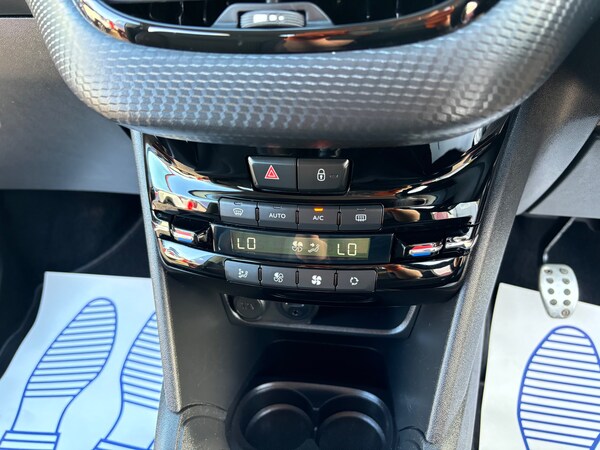 Used Peugeot 208 2018 for sale - 70862125: Photo 21
