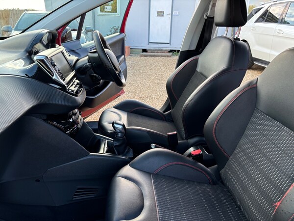 Used Peugeot 208 2018 for sale - 70862125: Photo 27