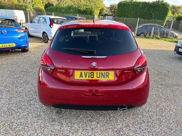 Used Peugeot 208 2018 for sale - 70862125: Photo 3