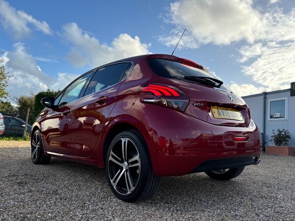 Used Peugeot 208 2018 for sale - 70862125: Photo 40