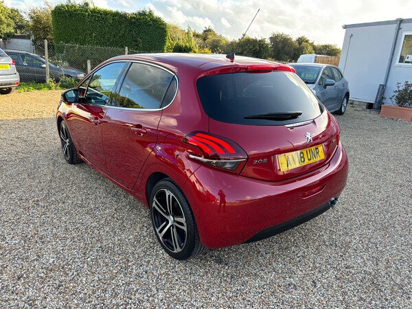 Used Peugeot 208 2018 for sale - 70862125: Photo 4