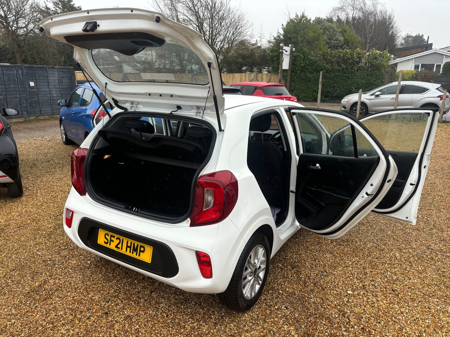 Used Kia Picanto 2021 for sale - 77620381: Photo 15