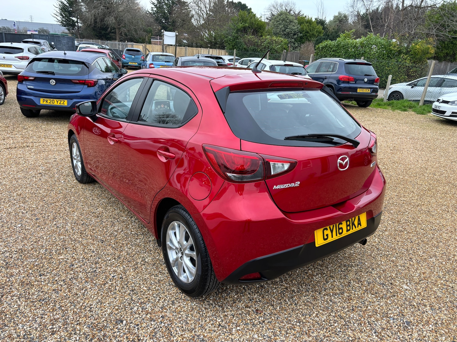 Used Mazda Mazda2 2016 for sale - 77026688: Photo 2