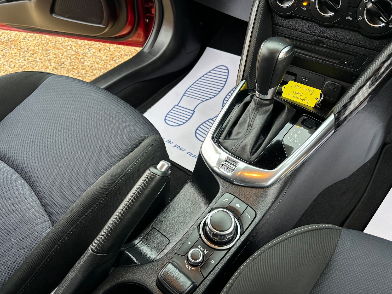 Used Mazda Mazda2 2016 for sale - 77026688: Photo 24