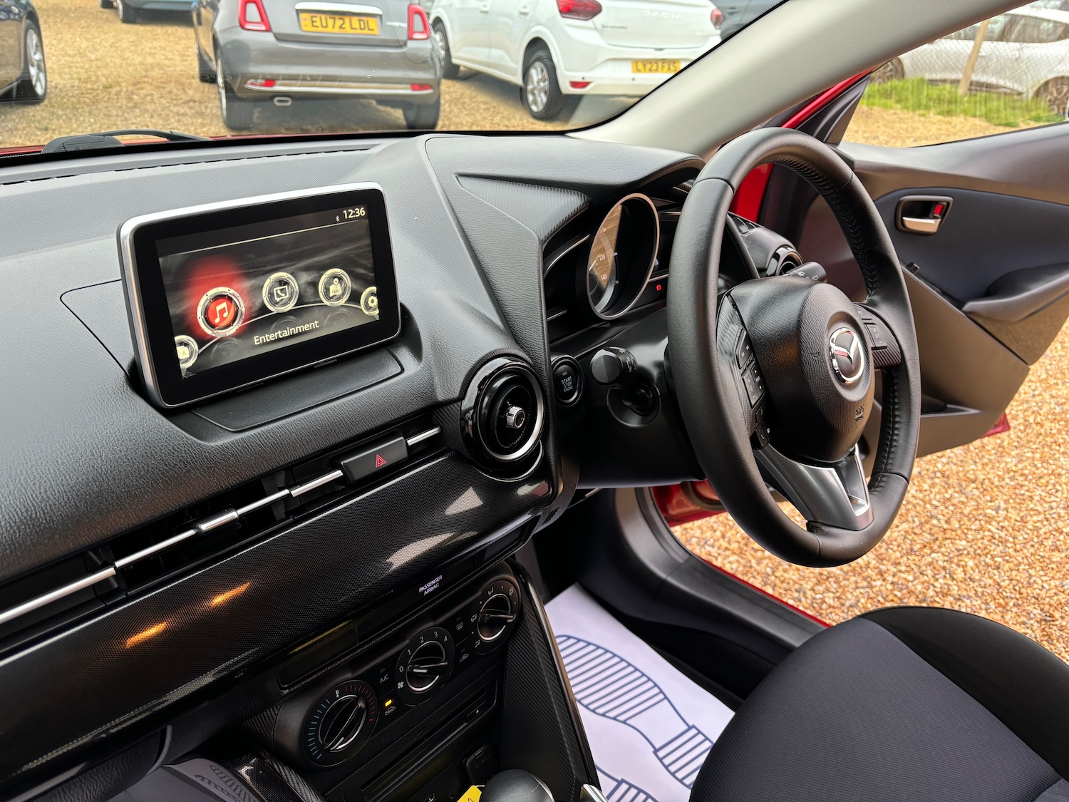 Used Mazda Mazda2 2016 for sale - 77026688: Photo 35