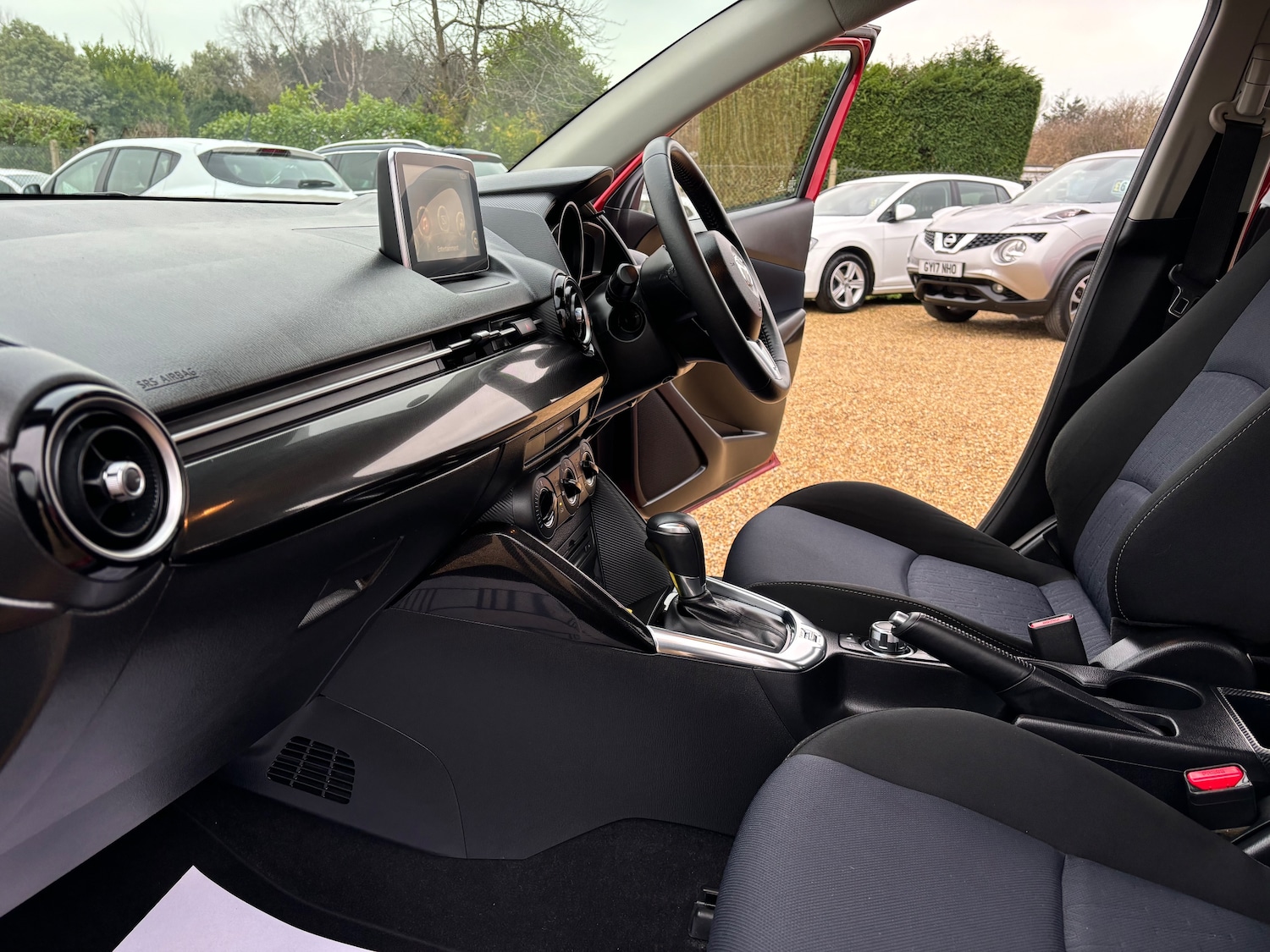 Used Mazda Mazda2 2016 for sale - 77026688: Photo 38