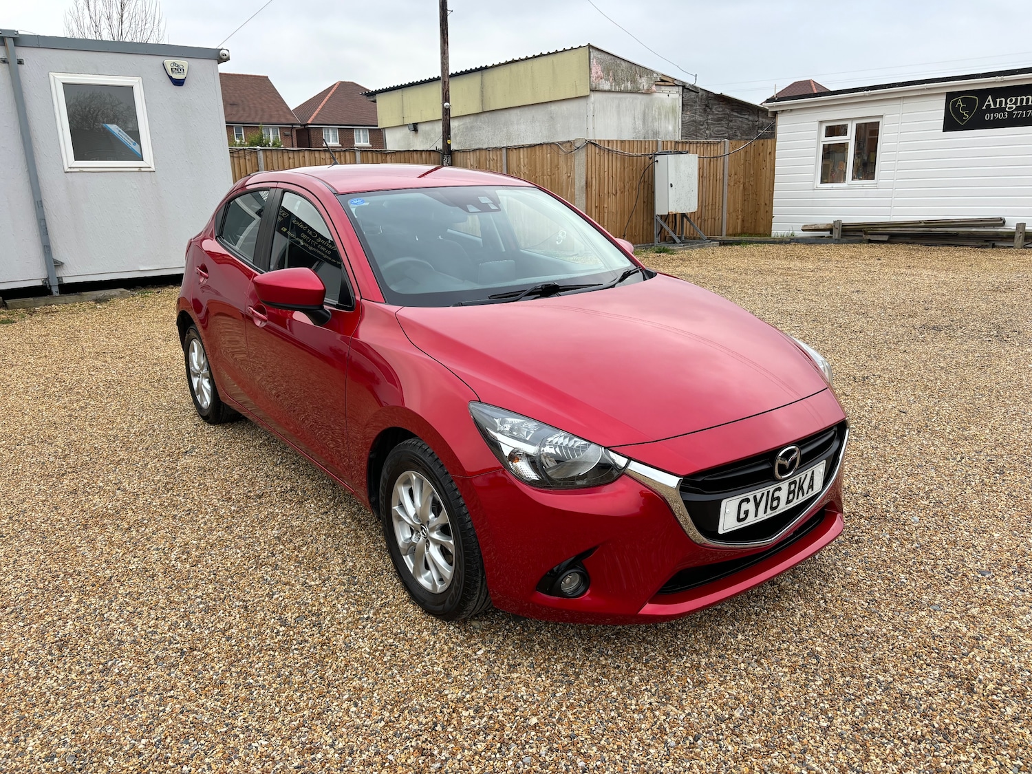 Used Mazda Mazda2 2016 for sale - 77026688: Photo 4