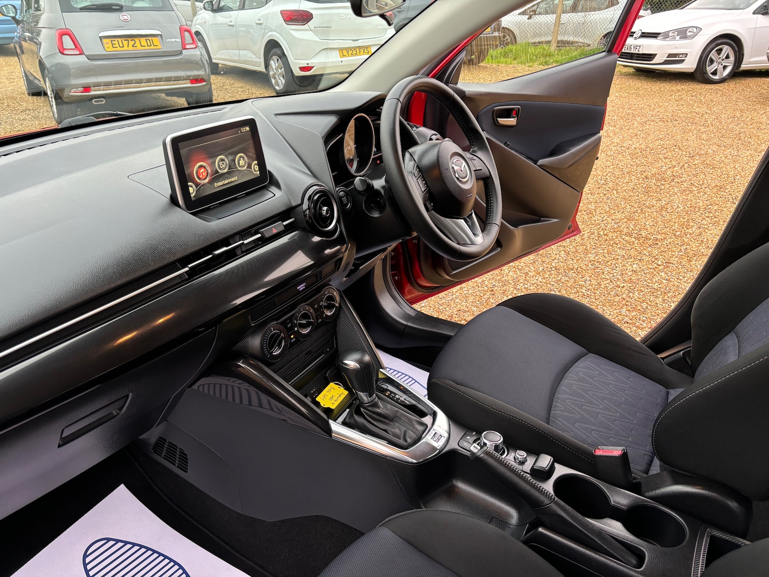 Used Mazda Mazda2 2016 for sale - 77026688: Photo 40