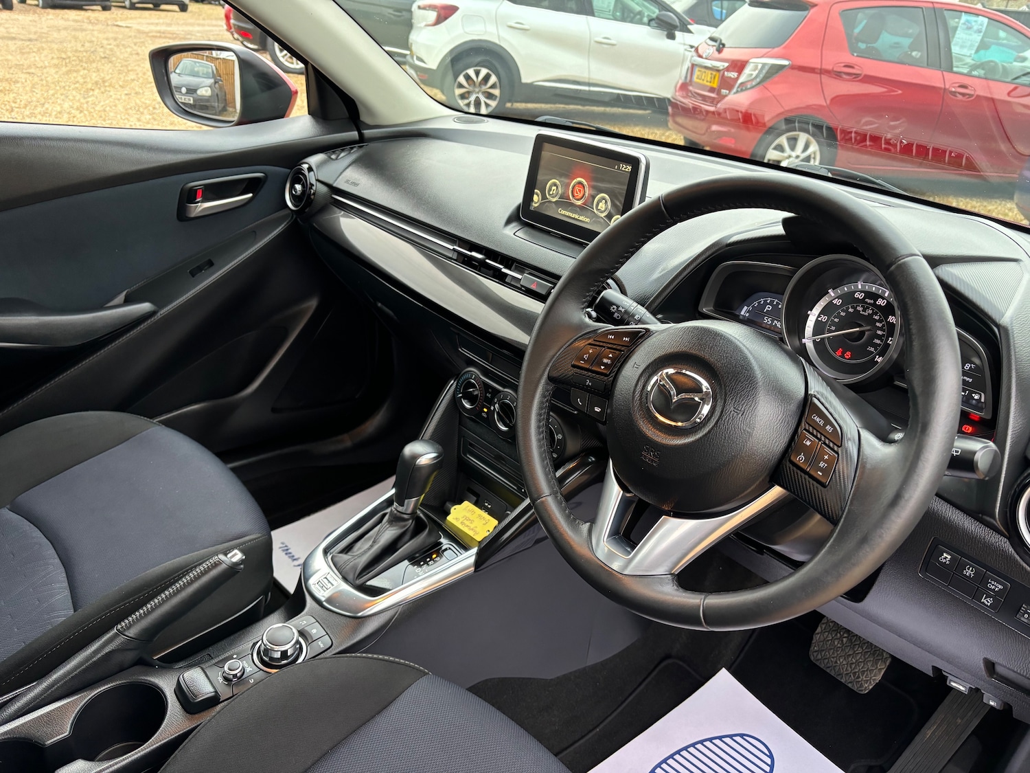 Used Mazda Mazda2 2016 for sale - 77026688: Photo 5