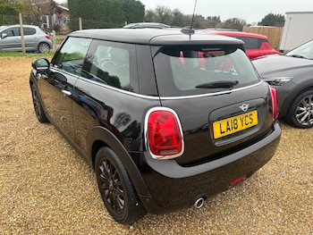 Used MINI Hatch 2018 for sale - 77457932: Photo