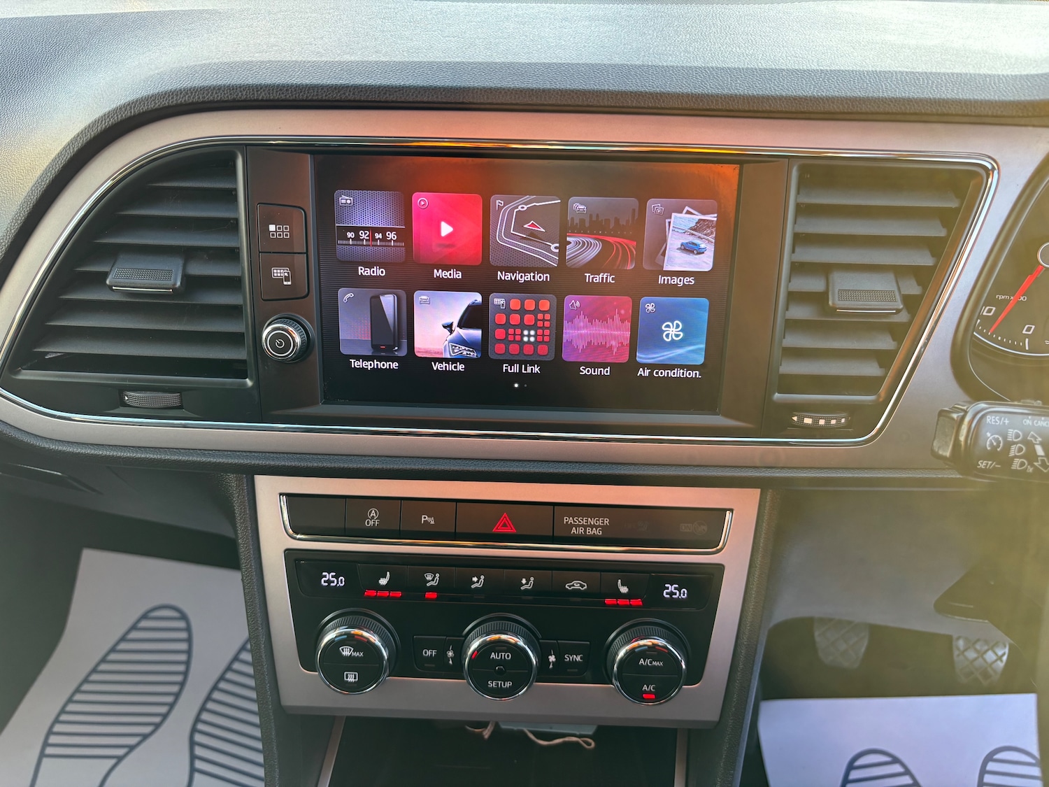 Used SEAT Leon 2018 for sale - 76351414: Photo 14