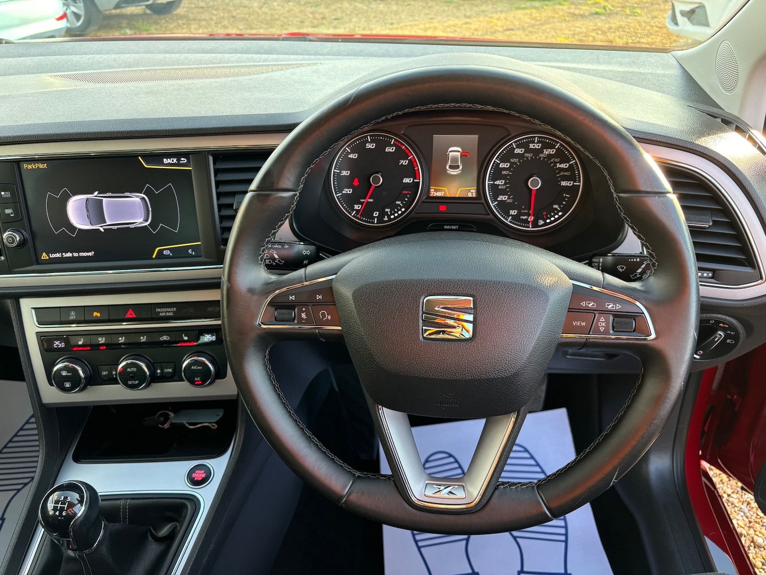 Used SEAT Leon 2018 for sale - 76351414: Photo 8