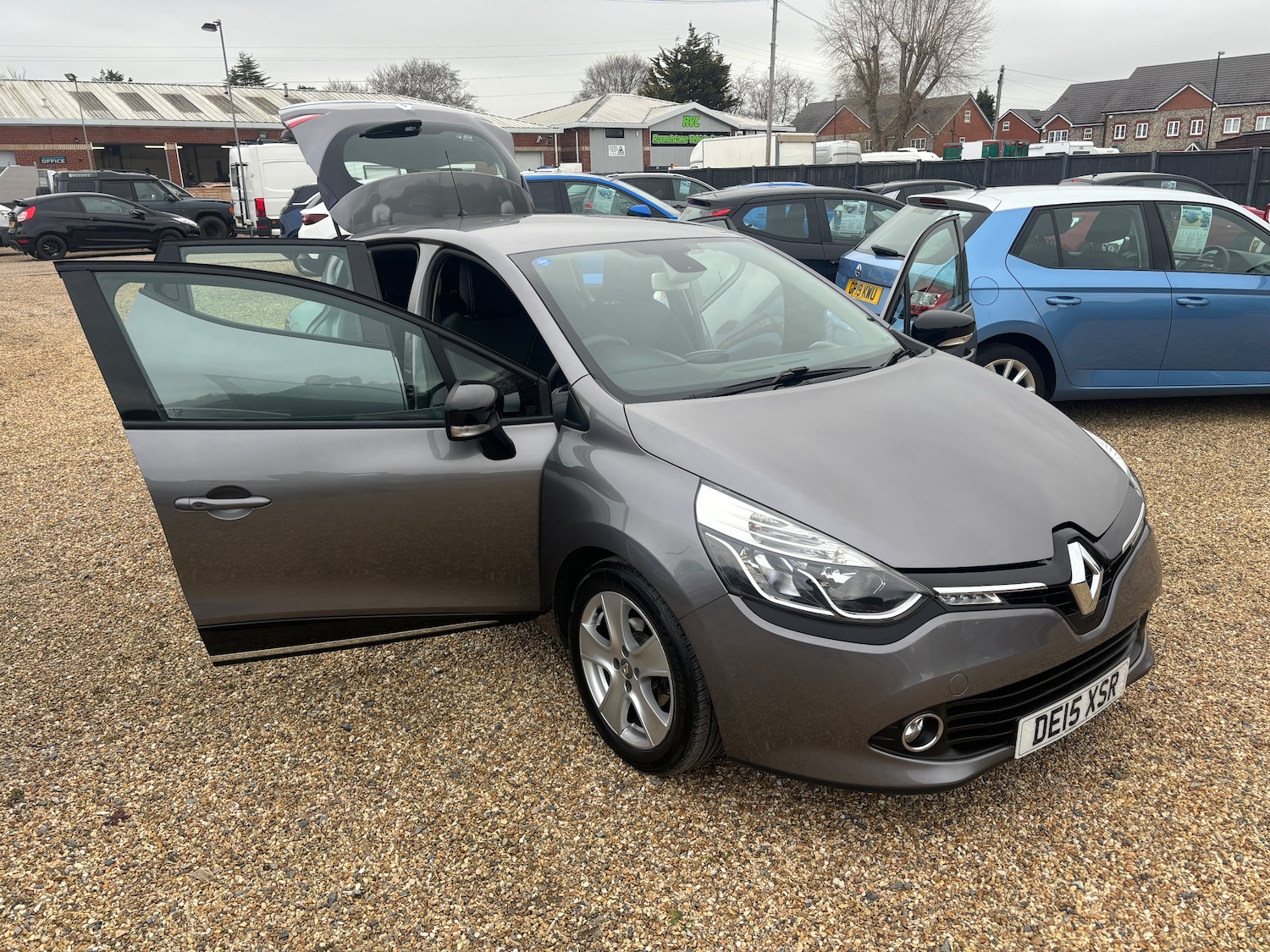 Used Renault Clio 2015 for sale - 78074848: Photo 17