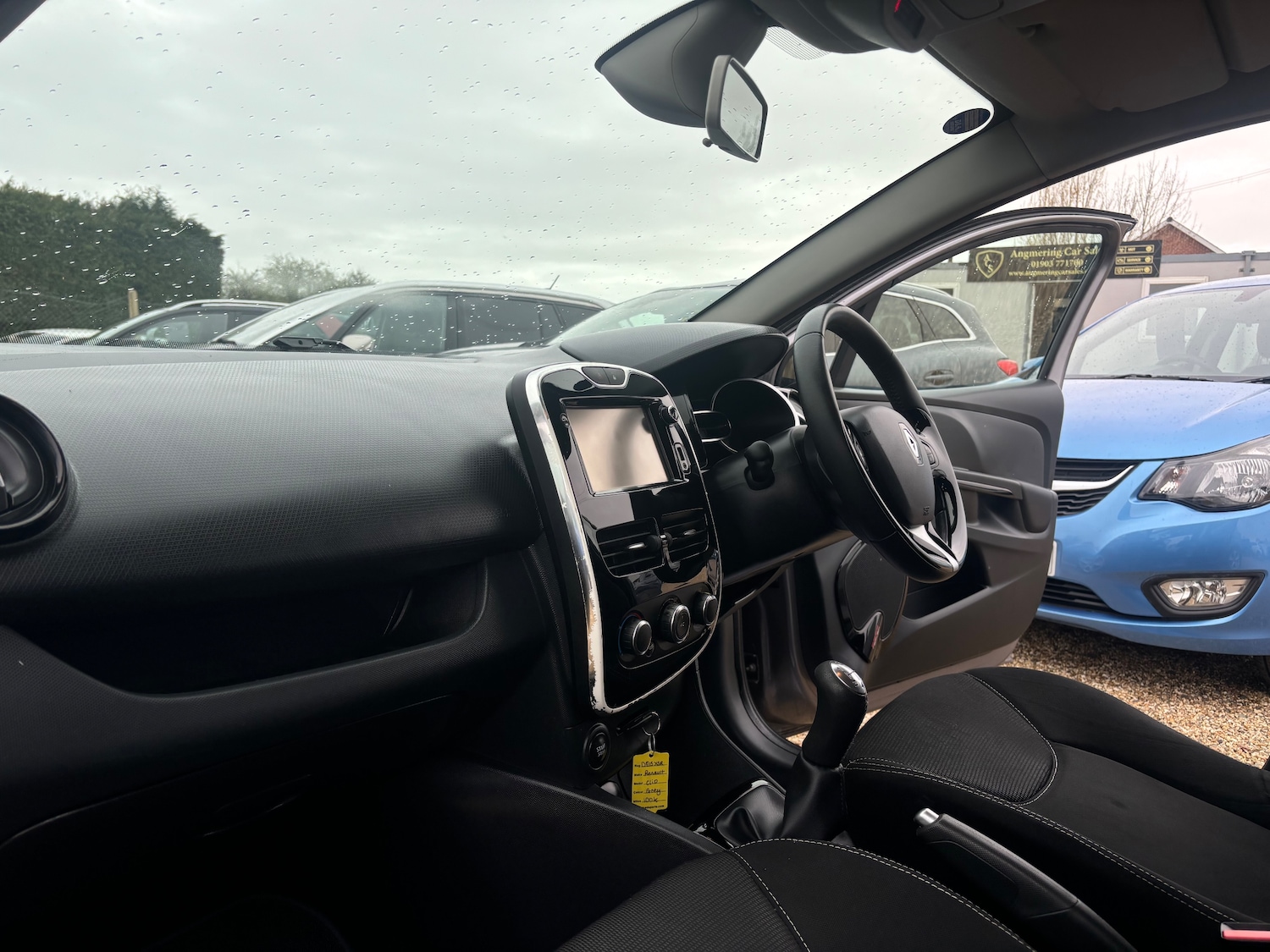 Used Renault Clio 2015 for sale - 78074848: Photo 21