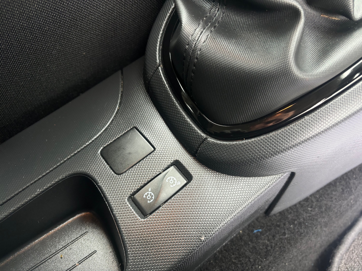 Used Renault Clio 2015 for sale - 78074848: Photo 35