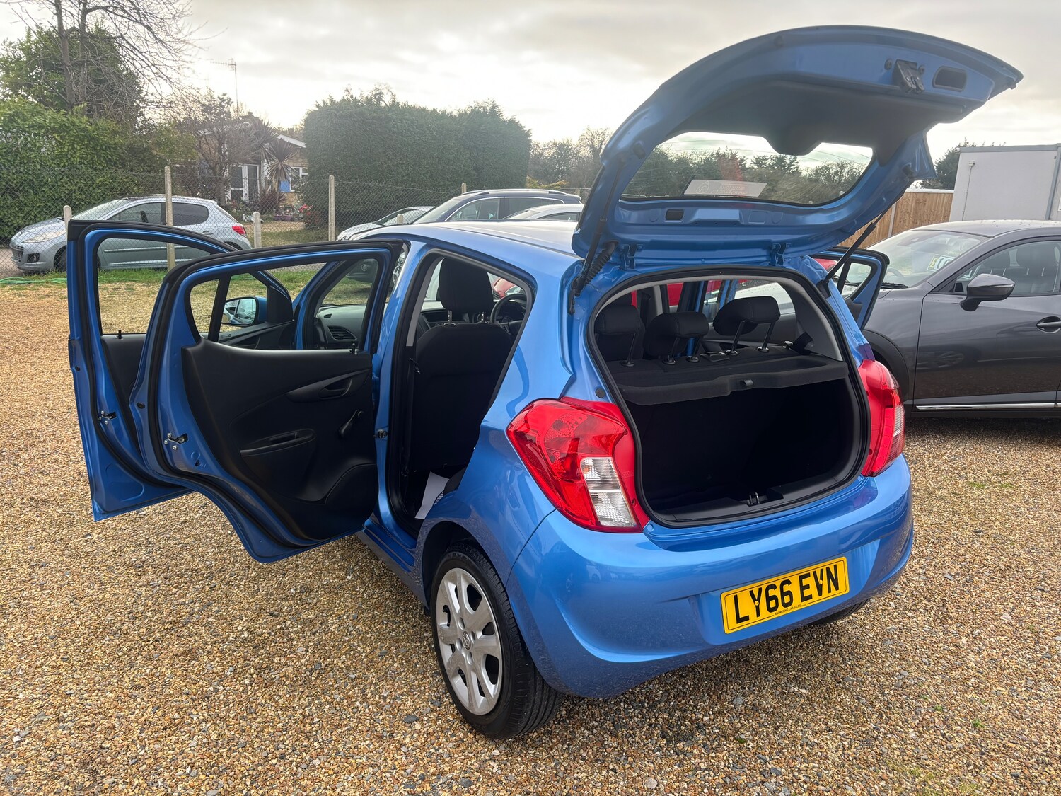 Used Vauxhall Viva 2016 for sale - 77413974: Photo 17