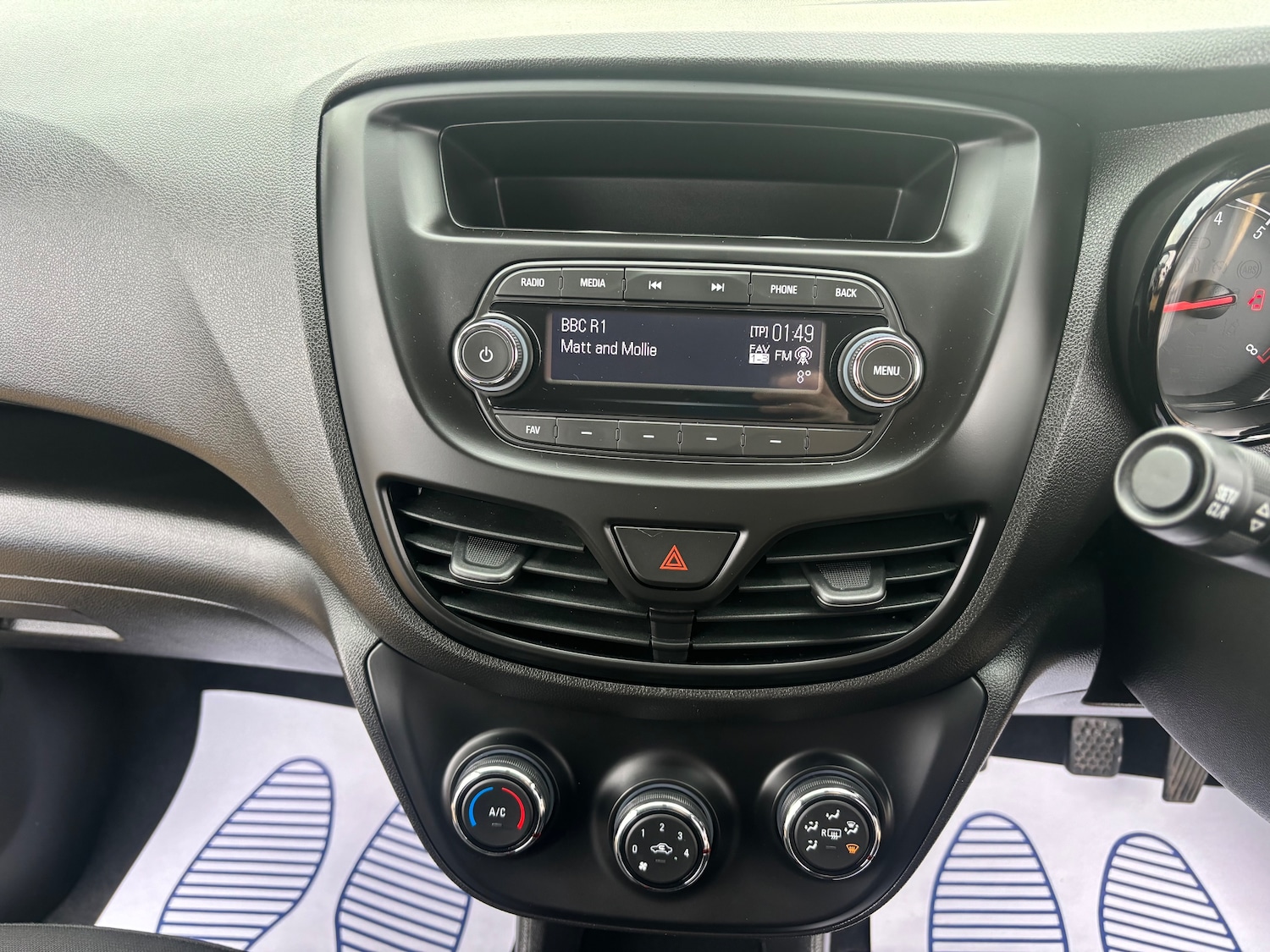 Used Vauxhall Viva 2016 for sale - 77413974: Photo 25