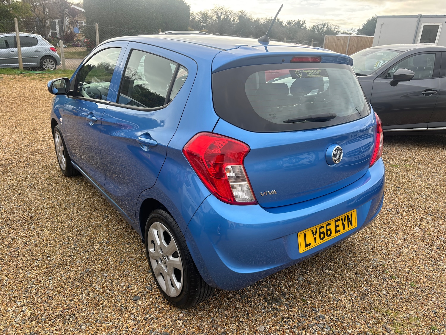 Used Vauxhall Viva 2016 for sale - 77413974: Photo 4