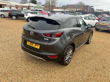 Used Mazda CX-3 2018 for sale - 77180023: Photo
