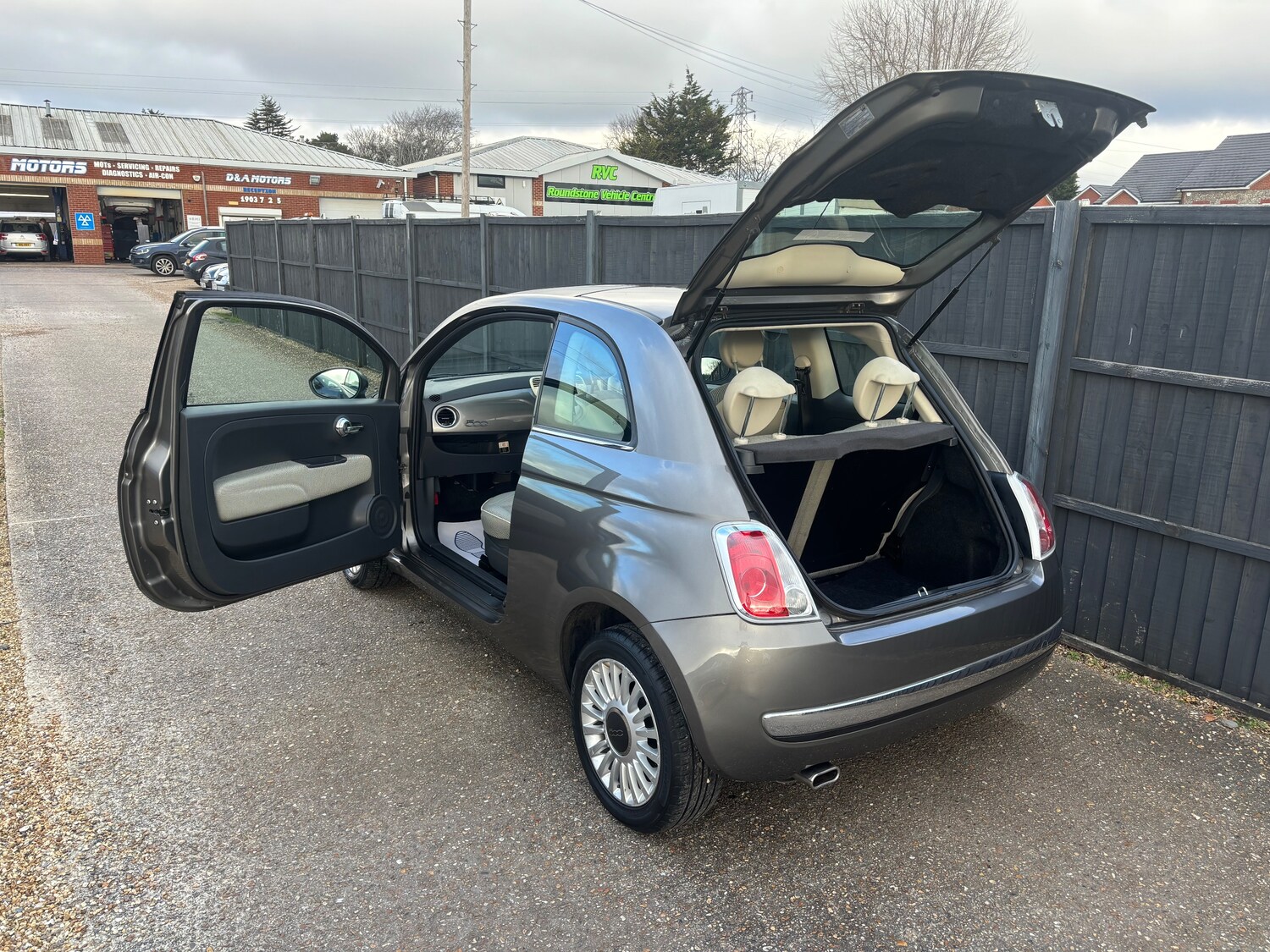 Used Fiat 500 2011 for sale - 77368827: Photo 10