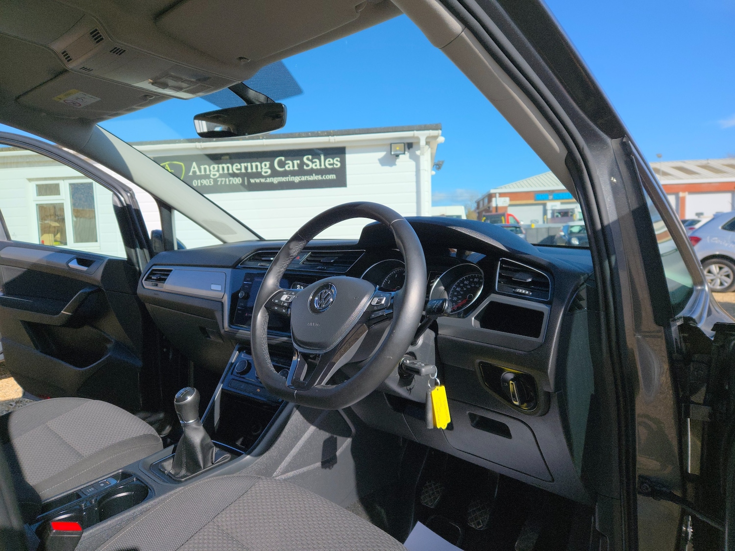 Used Volkswagen Touran 2018 for sale - 77890574: Photo 18