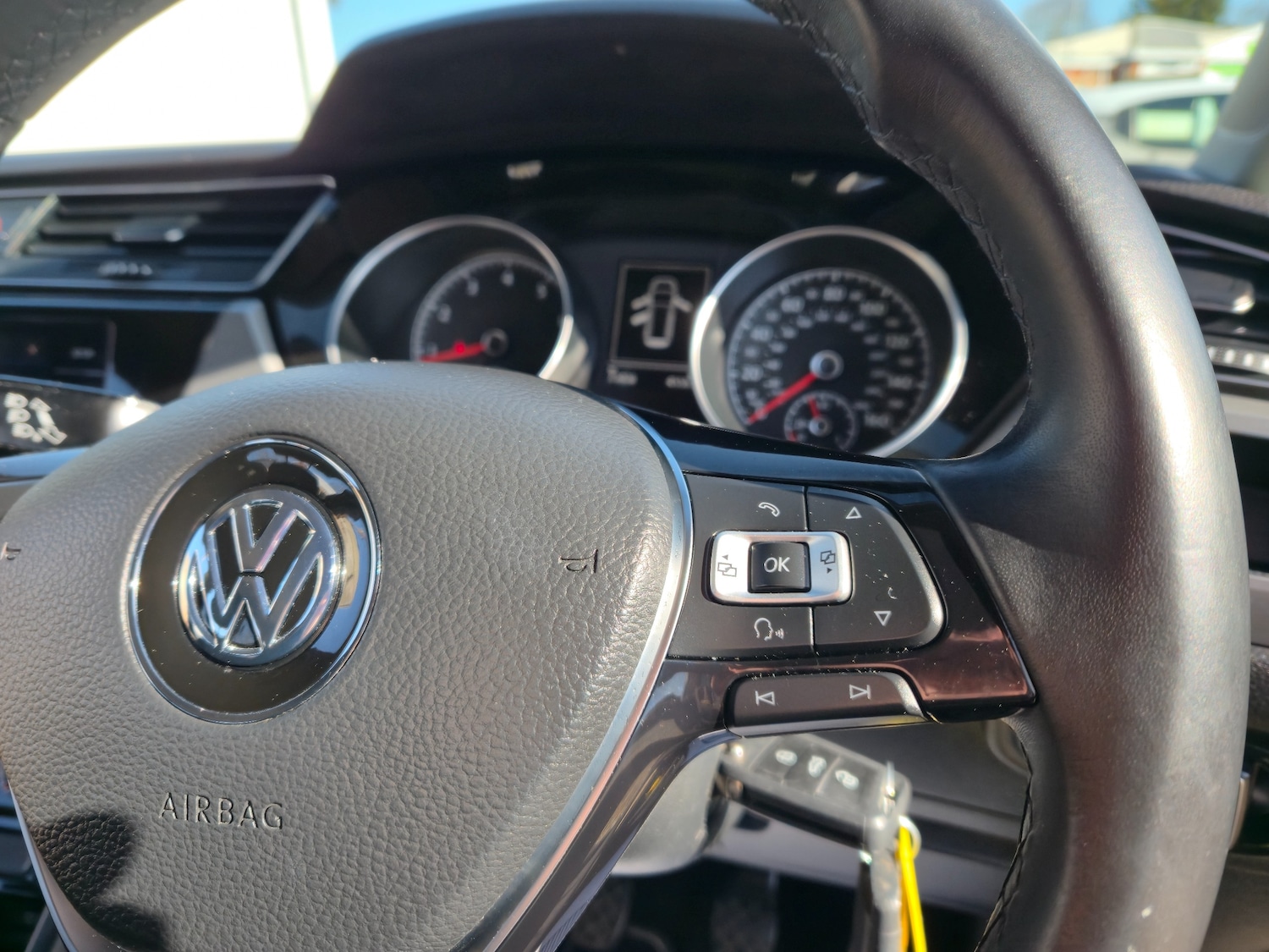 Used Volkswagen Touran 2018 for sale - 77890574: Photo 21