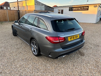 Used Mercedes-Benz C Class 2018 for sale - 76495804: Photo