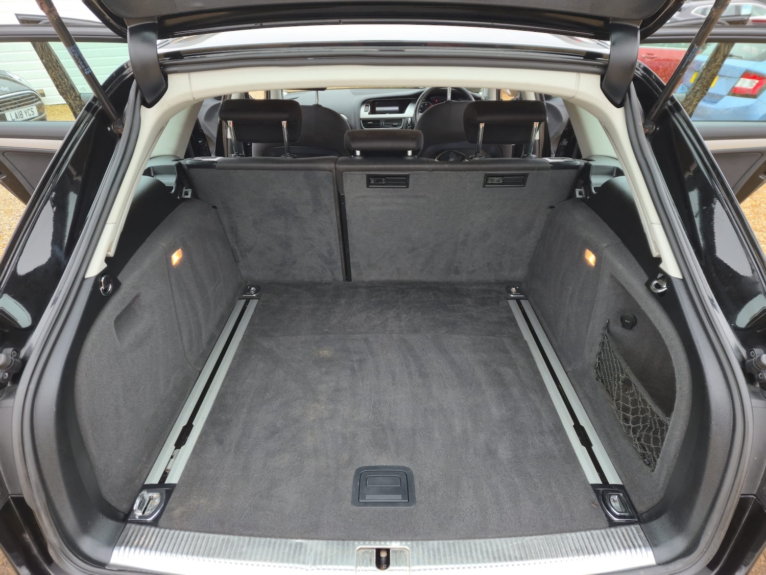 Used Audi A4 Allroad 2010 for sale - 77608090: Photo 34