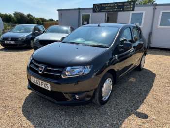 Used Dacia Sandero 2013 for sale - 74936940: Photo