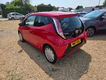 Used Toyota AYGO 2017 for sale - 79234276: Photo