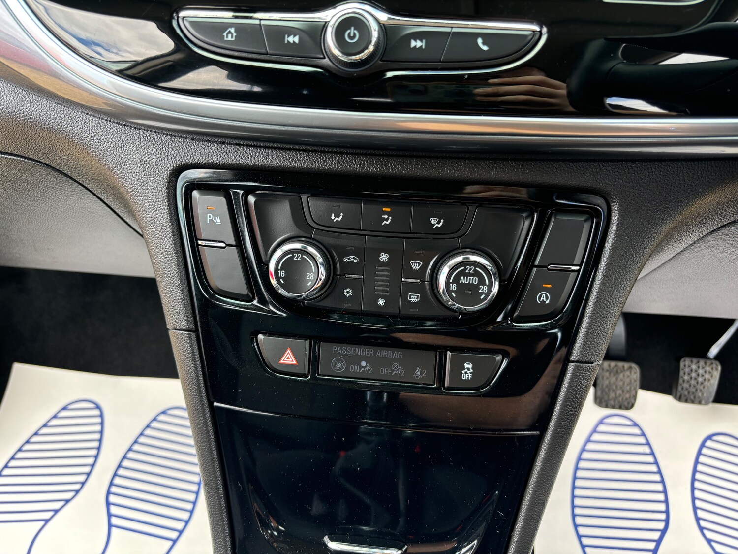 Vehicle 22