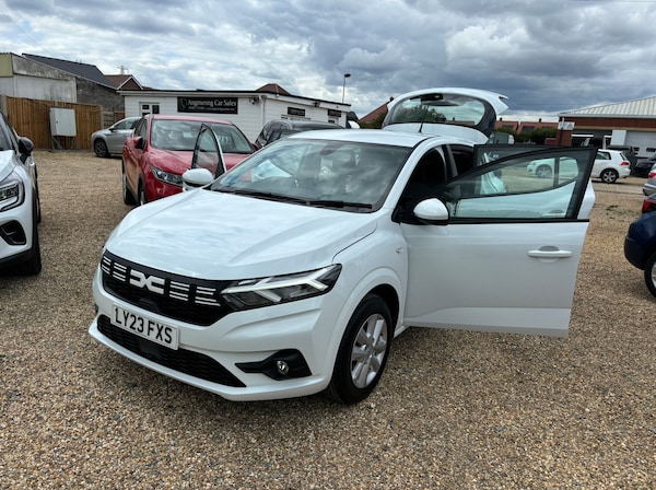 Used Dacia Sandero 2023 for sale - 75385634: Photo 11