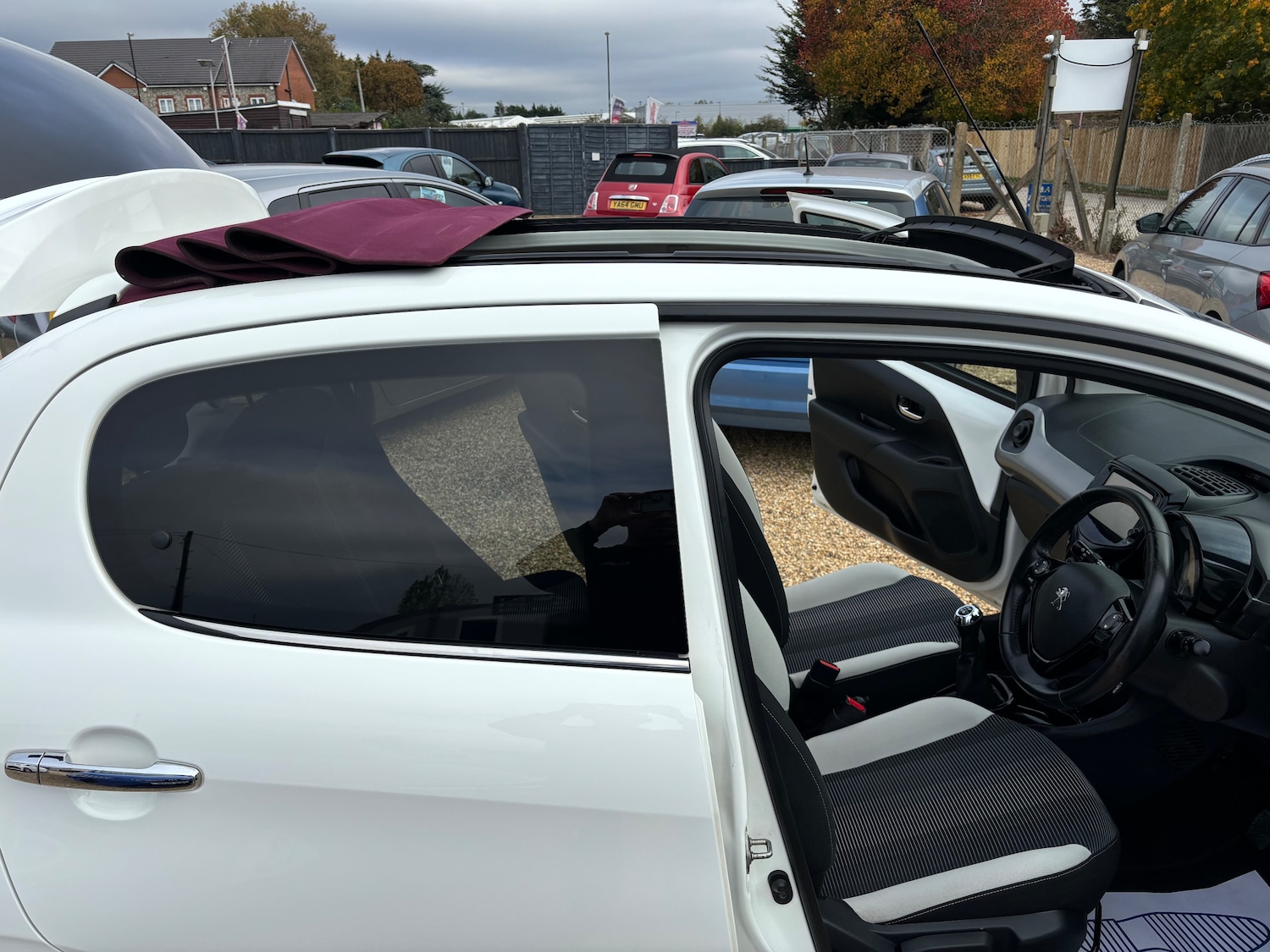 Used Peugeot 108 2016 for sale - 76187023: Photo 13