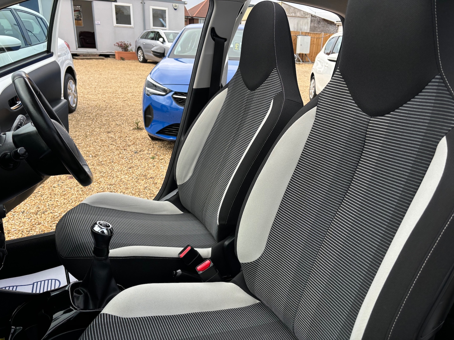 Used Peugeot 108 2016 for sale - 76187023: Photo 32